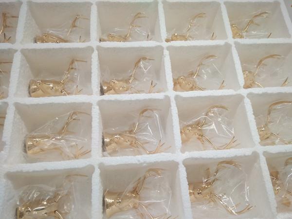 Deer head perfume overcap