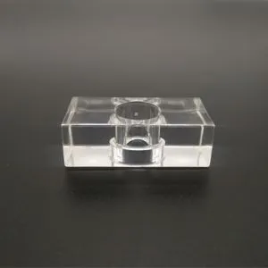 Tampa de plástico transparente